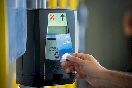 Passagens de ônibus do DF poderão ser pagas com cartão bancário